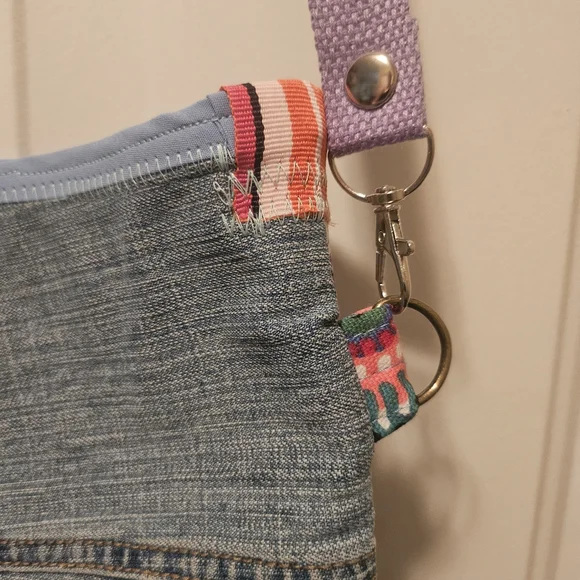 Artistic Patchwork Shoulder Bag - Picture 5 of 11